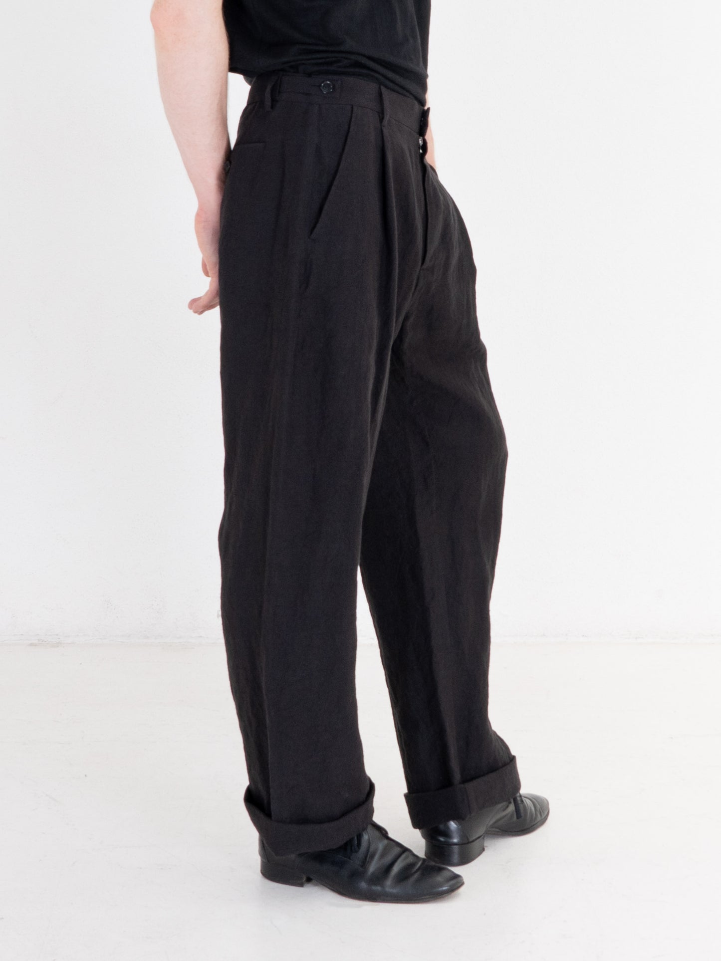 Single Pleat Pants