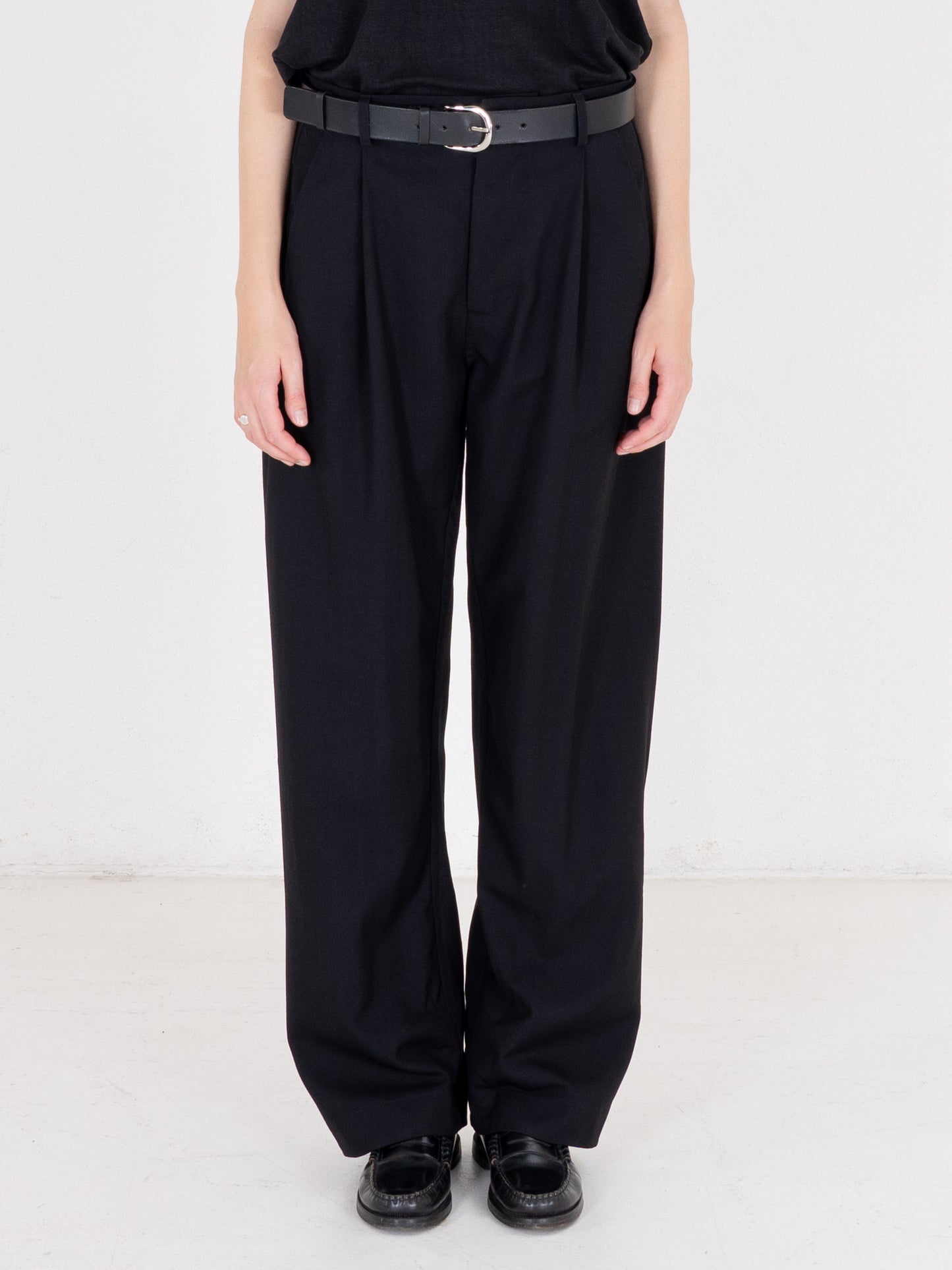 Single Pleat Pants