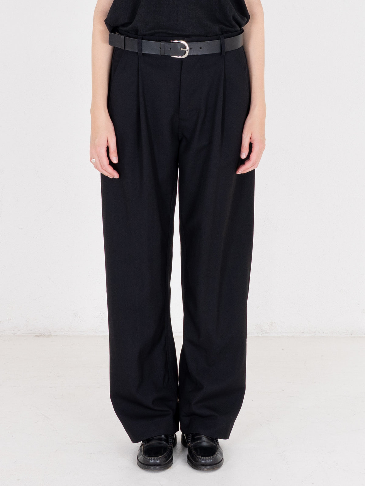 Single Pleat Pants